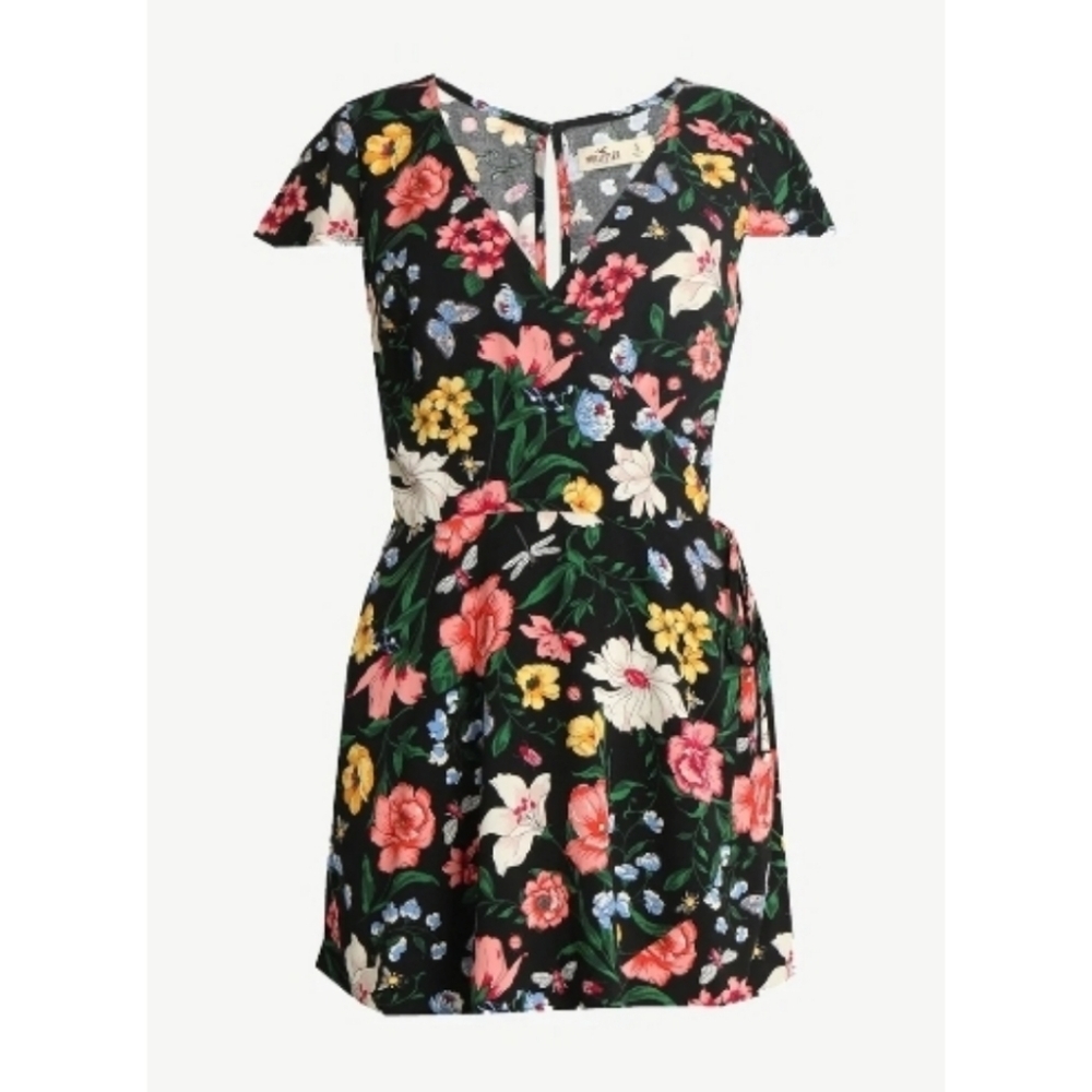 Hollister Black Floral Cap Sleeve Faux Wrap Shorts Skort Romper